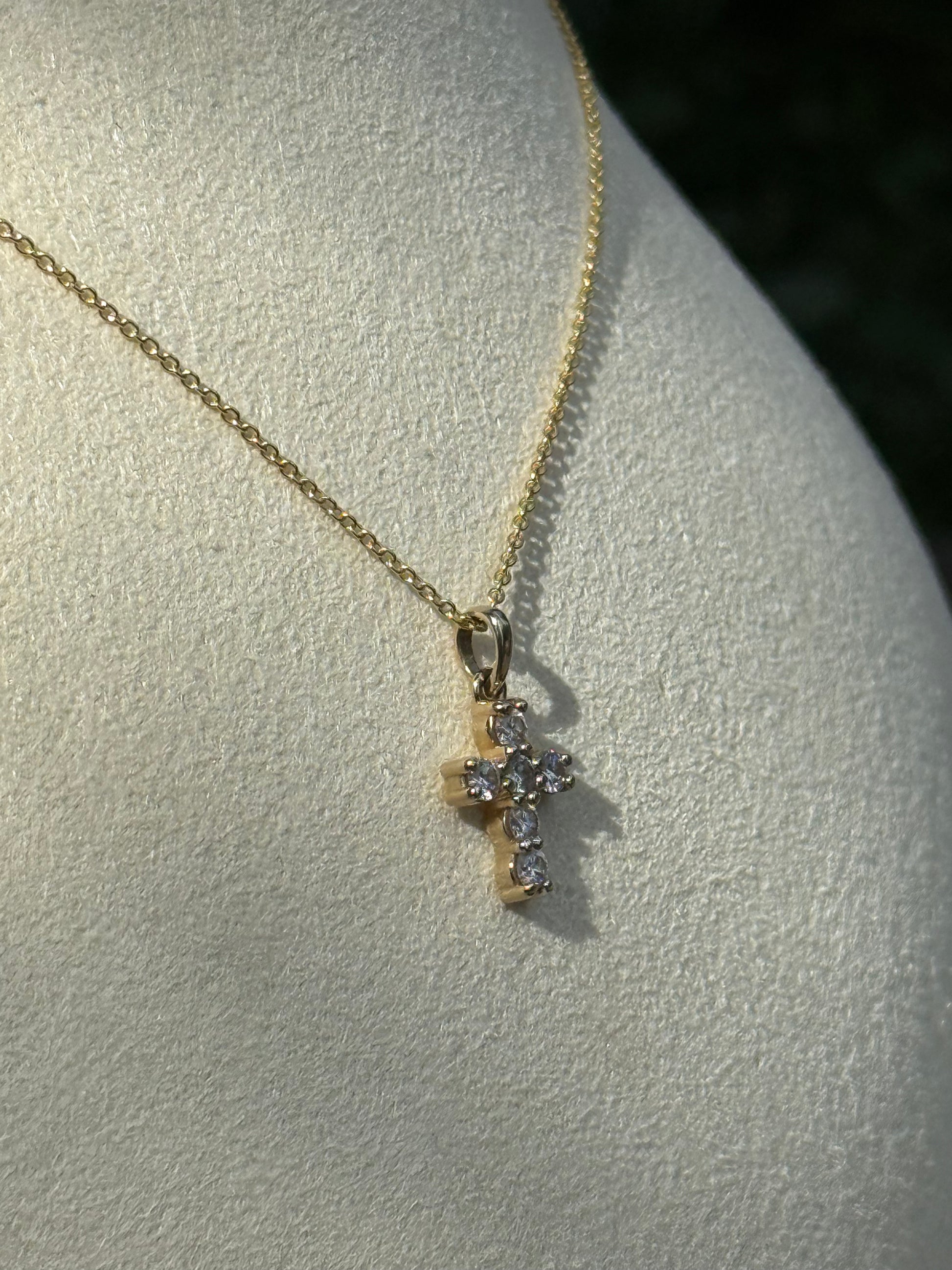 SMALL LUMINOUS CROSS || Diamond Cross Necklace