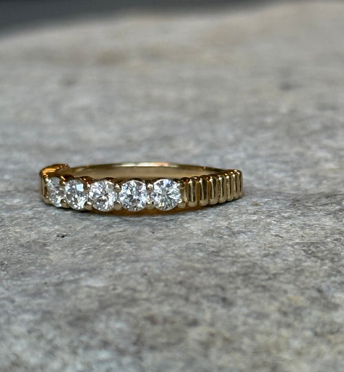 AURELIA BAND || Modern Diamond Ring