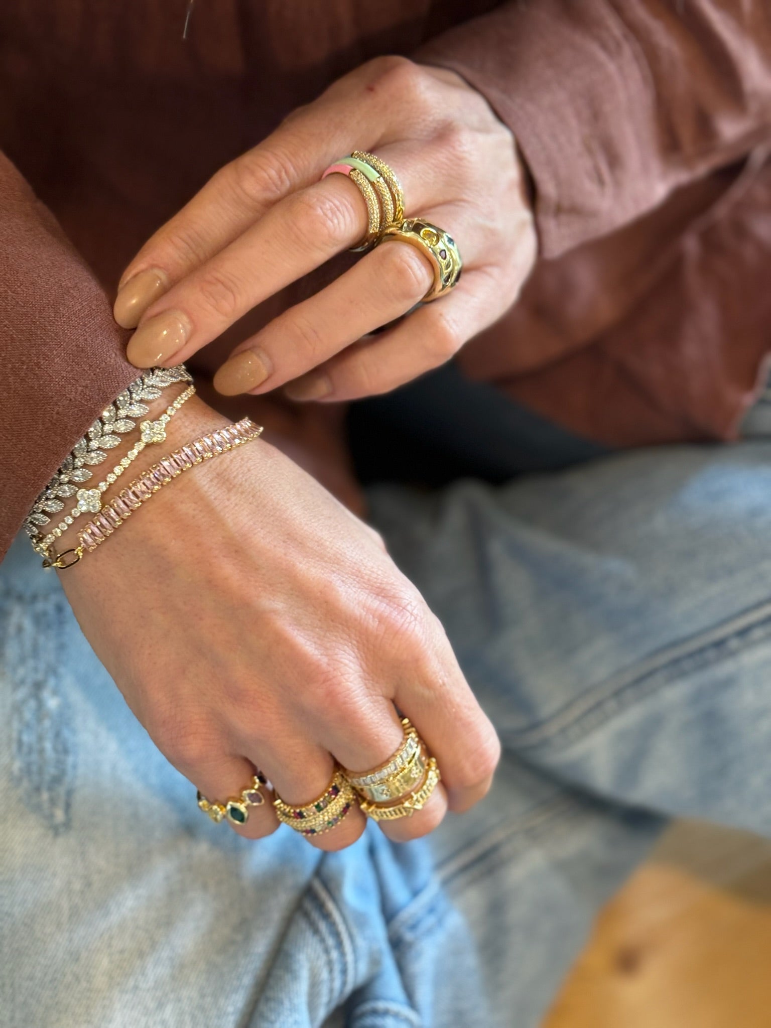 GOLDEN HOUR || Gold Clover Bolo Bracelet
